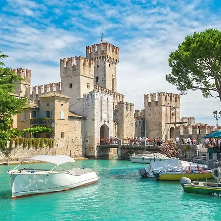 Casa Sofia Apartment Desenzano del Garda